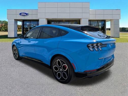 2021 Ford Mustang Mach-E GT