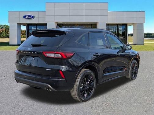 2023 Ford Escape ST-LINE ELITE