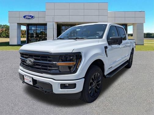 OXFORD WHITE 2025 Ford F-150 XLT