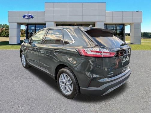 FORGED GREEN 2024 Ford Edge SEL