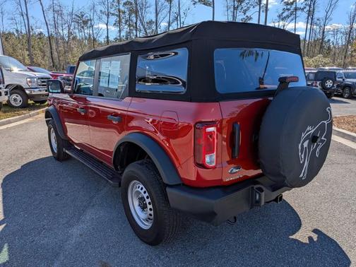 2023 Ford Bronco BASE