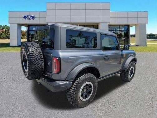 CARBONIZED GRAY METALLIC 2023 Ford Bronco BADLANDS
