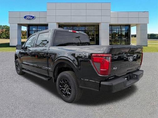 AGATE BLACK METALLIC 2025 Ford F-150 XLT