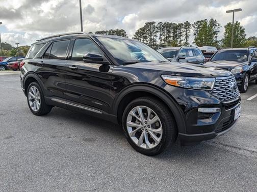 2023 Ford Explorer PLATINUM