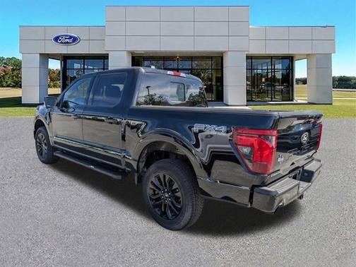 AGATE BLACK METALLIC 2025 Ford F-150 XLT