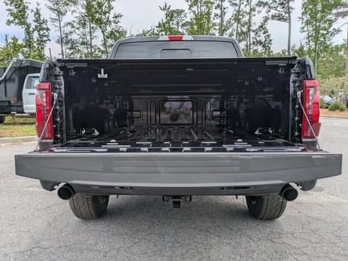 AGATE BLACK METALLIC 2025 Ford F-150 XLT
