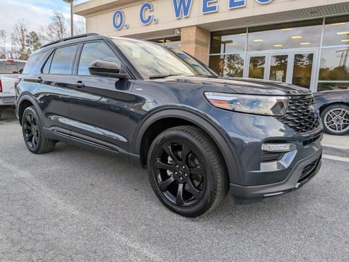 2024 Ford Explorer ST-LINE