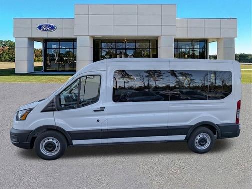 2025 Ford Transit-350 XL
