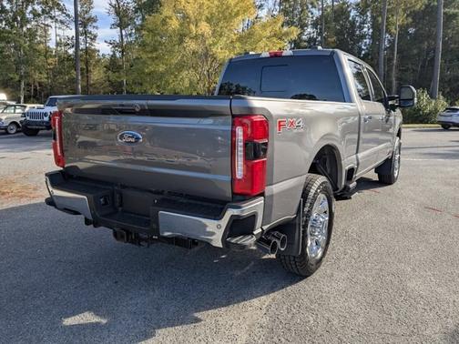 2023 Ford F-250 LARIAT