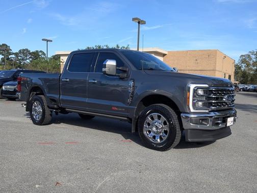 2023 Ford F-250 LARIAT