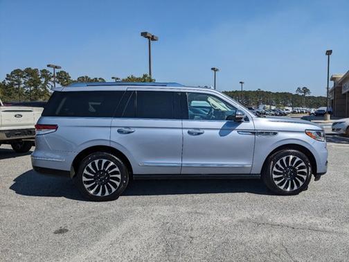 2024 Lincoln Navigator BLACK LABEL
