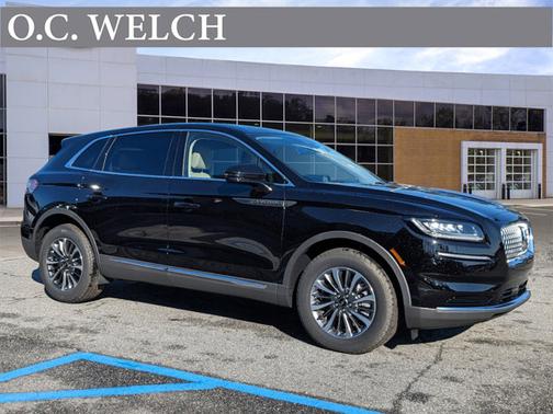 2023 Lincoln Nautilus STANDARD