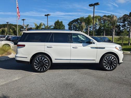 2023 Lincoln Navigator BLACK LABEL