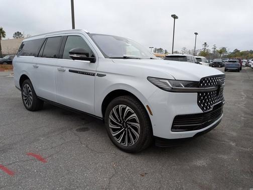 2025 Lincoln Navigator L L BLACK LABEL