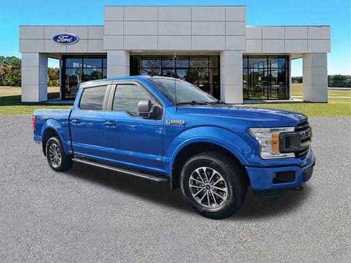 VELOCITY BLUE 2019 Ford F-150 XLT