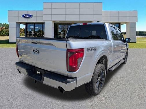 ICONIC SILVER METALLIC 2025 Ford F-150 XLT