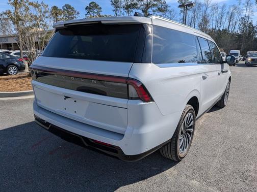 2025 Lincoln Navigator L L BLACK LABEL