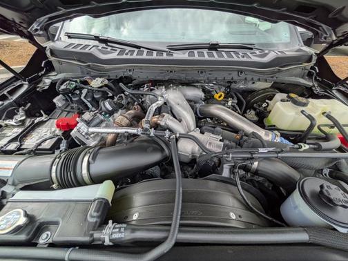 AGATE BLACK 2026 Ford F-250 LARIAT