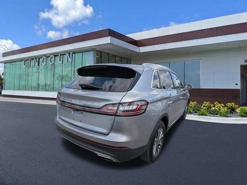 2023 Lincoln Nautilus STANDARD