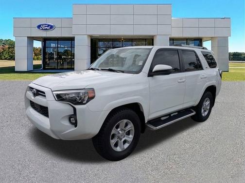 White 2022 Toyota 4Runner SR5
