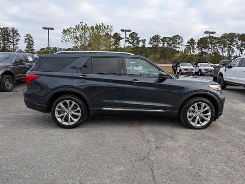 2023 Ford Explorer PLATINUM