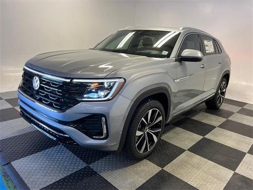 2025 Volkswagen Atlas Cross Sport 2.0T SEL Premium R-Line