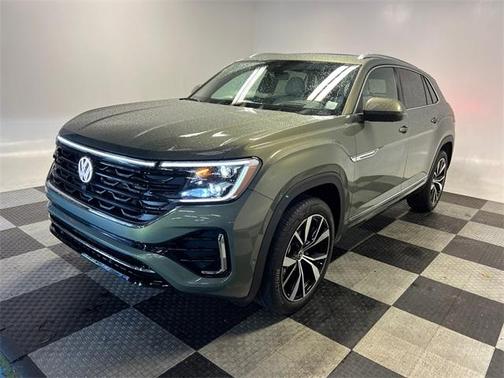 2025 Volkswagen Atlas Cross Sport 2.0T SEL Premium R-Line