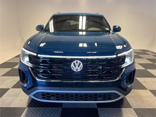 2026 Volkswagen Atlas Cross Sport 2.0T SE