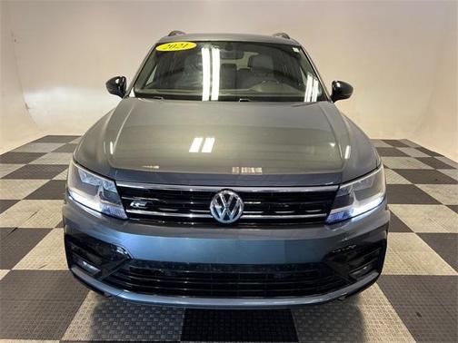 2021 Volkswagen Tiguan 2.0T SE R-Line Black