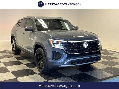2025 Volkswagen Atlas Cross Sport 2.0T SE w/Technology