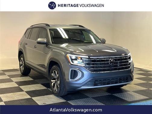 2025 Volkswagen Atlas 2.0T SE