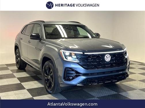 2025 Volkswagen Atlas Cross Sport 2.0T SEL R-Line Black