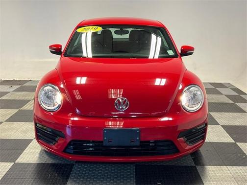2019 Volkswagen Beetle 2.0T S