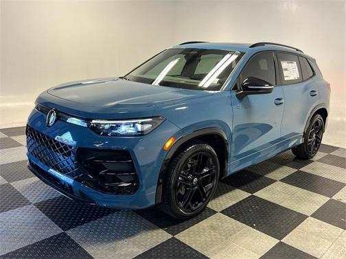 2026 Volkswagen Tiguan 2.0T SE R-Line Black