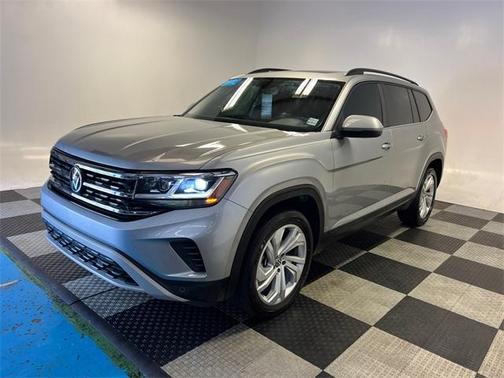 2022 Volkswagen Atlas 3.6L SE w/Technology