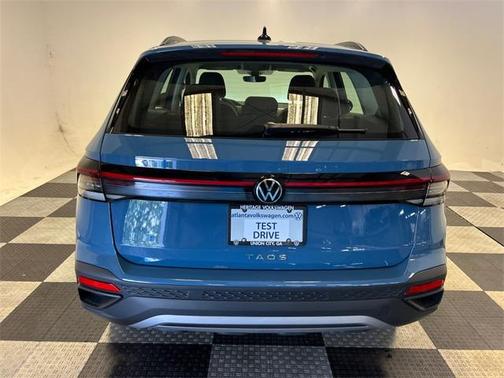 2025 Volkswagen Taos 1.5T S