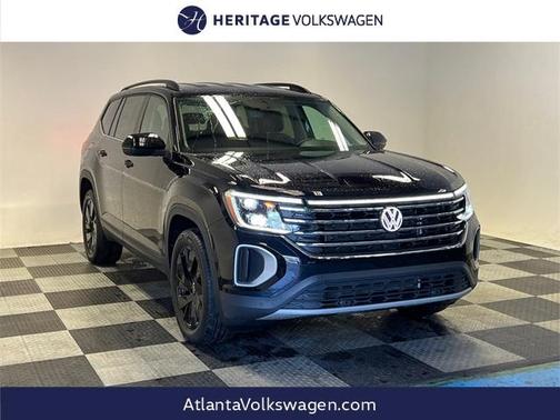 2025 Volkswagen Atlas 2.0T SE