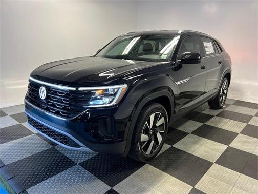 2025 Volkswagen Atlas Cross Sport 2.0T SE w/Technology