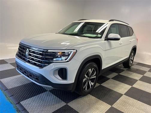 2025 Volkswagen Atlas 2.0T SE