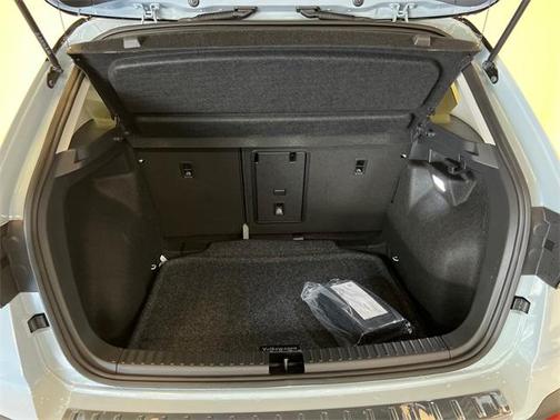2025 Volkswagen Taos 1.5T SE Black