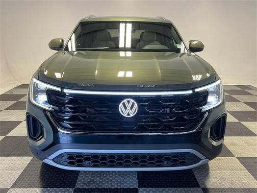 2026 Volkswagen Atlas Cross Sport 2.0T SE