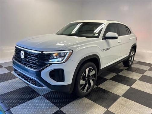 2025 Volkswagen Atlas Cross Sport 2.0T SE w/Technology