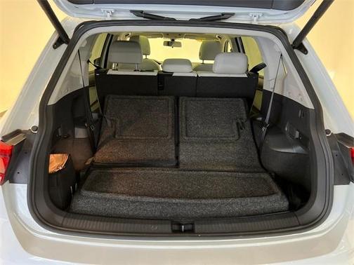 2018 Volkswagen Tiguan 2.0T SEL