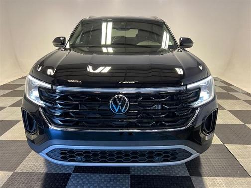 2026 Volkswagen Atlas Cross Sport 2.0T SE