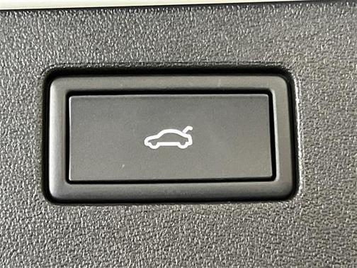 2026 Volkswagen Tiguan 2.0T SEL R-Line