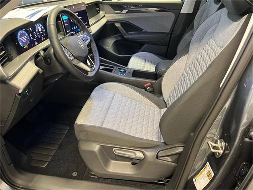 2025 Volkswagen Tiguan 2.0T S