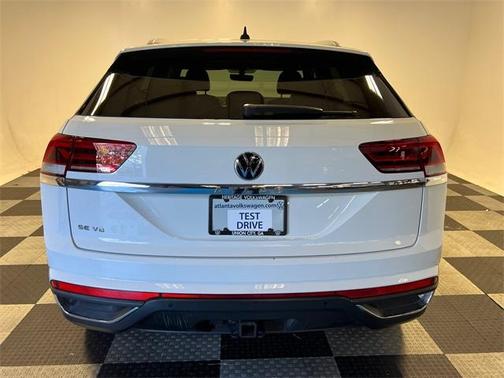 2022 Volkswagen Atlas Cross Sport 3.6L V6 SE w/Technology