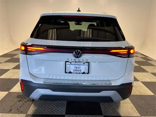 2026 Volkswagen Tiguan 2.0T S