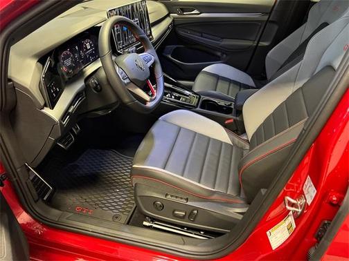 2026 Volkswagen Golf GTI 2.0T SE