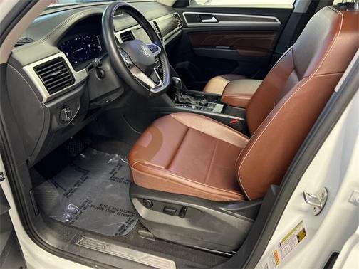 2022 Volkswagen Atlas 3.6L SE w/Technology